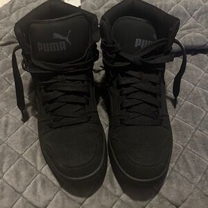 Puma Men's All-Black High-Top Sneakers